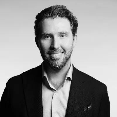 Jordan Ellis — Partner (private client, UK/Dubai)